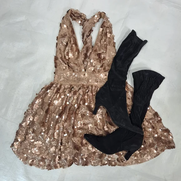Lulu's Gold Got That Glam Sequined Dress - Picture 6 of 16